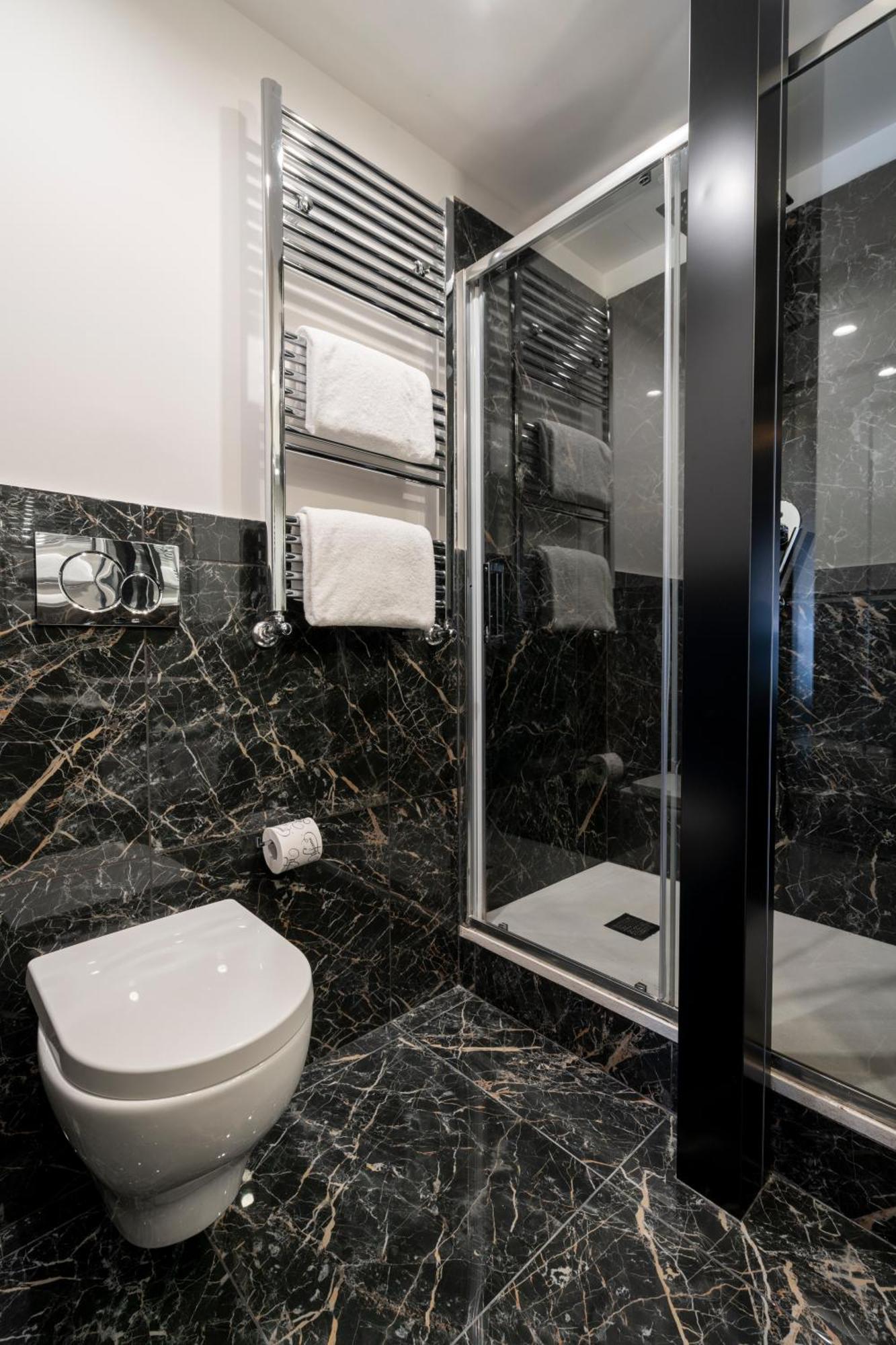 Almait Hotell Roma Eksteriør bilde